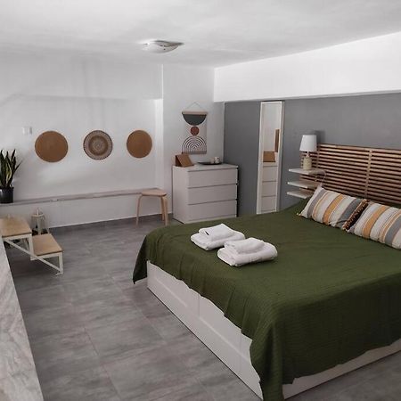 Oliva Loft Leilighet Ermoúpoli Eksteriør bilde