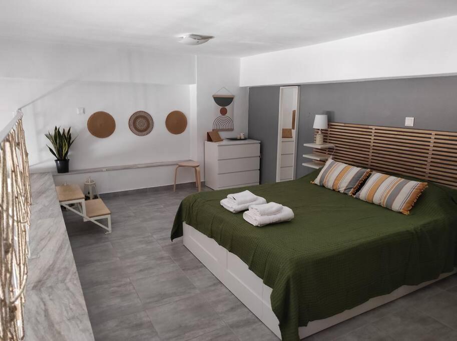 Oliva Loft Leilighet Ermoúpoli Eksteriør bilde